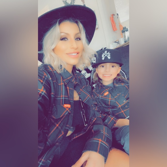 Meet your Posher, Bambi - Picture 3 of 9